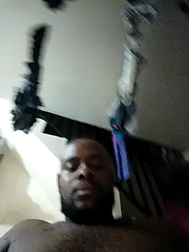 Snapshot of Tuverdugo12 chatting on April 10, 2026, 4:08 am Tuverdugo12 online show from April 10, 2026, 4:08 am