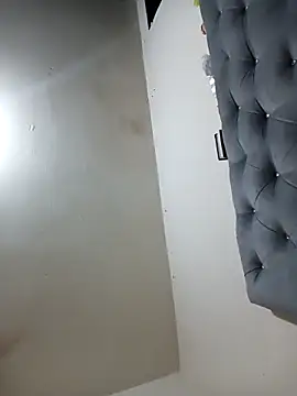 Snapshot of Tuverdugo12 chatting on March 24, 2026, 5:18 am Tuverdugo12 online show from March 24, 2026, 5:18 am