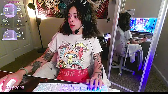 gunzinrose online show from May 11, 2026, 3:51 pm