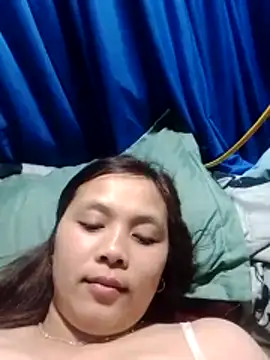 Snapshot of alex_callmemaybe69 chatting on February 13, 2026, 10:32 pm alex callmemaybe69 online show from February 13, 2026, 10:32 pm