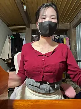 Caramel sexy online show from March 13, 2026, 12:32 pm