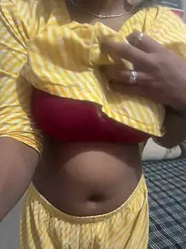 Snapshot of Fairy_Ruhi chatting on February 21, 2026, 2:30 pm Fairy Ruhi online show from February 21, 2026, 2:30 pm