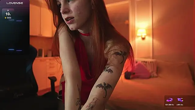 Snapshot of foxy_red_ chatting on February 13, 2026, 9:26 pm foxy red online show from February 13, 2026, 9:26 pm