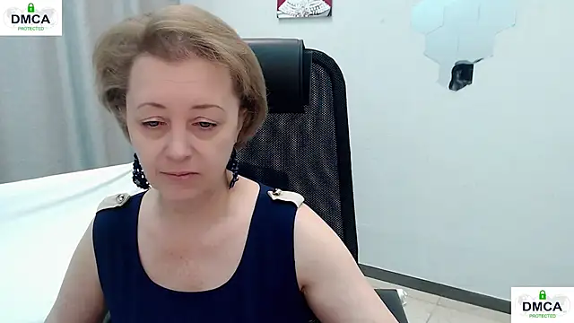 MONA W online show from May 10, 2026, 7:34 am