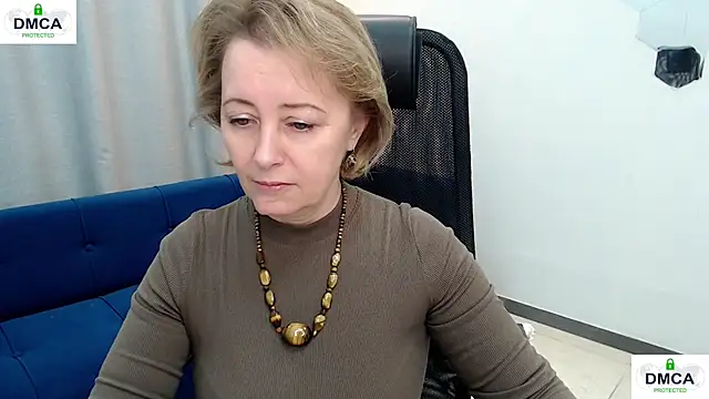 Snapshot of MONA_W chatting on February 18, 2026, 11:06 am MONA W online show from February 18, 2026, 11:06 am