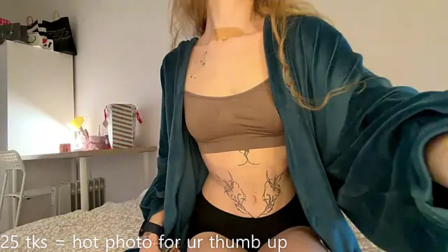 Snapshot of Flexiblegirl chatting on February 13, 2026, 6:30 pm Flexiblegirl online show from February 13, 2026, 6:30 pm