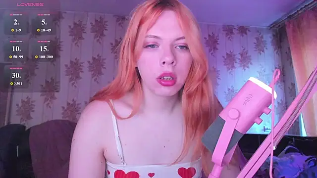 Cutie Bambi online show from May 24, 2026, 12:16 pm