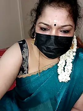 Snapshot of silk_rose05 chatting on March 2, 2026, 4:36 pm silk rose05 online show from March 2, 2026, 4:36 pm