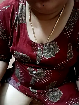 Snapshot of silk_rose05 chatting on March 23, 2026, 4:51 pm silk rose05 online show from March 23, 2026, 4:51 pm