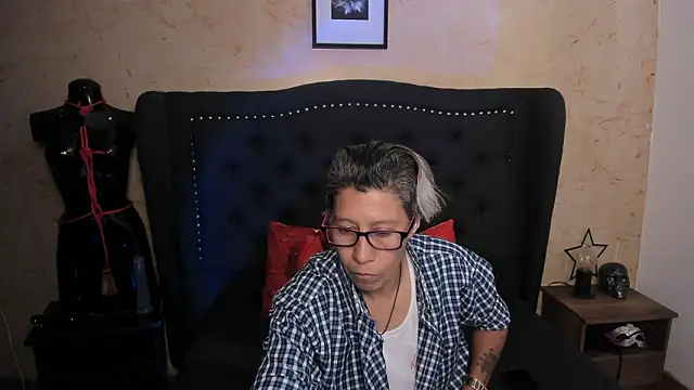 Kali Panther online show from March 13, 2026, 8:25 pm