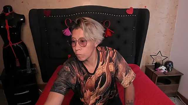 Kali Panther online show from February 17, 2026, 7:22 pm