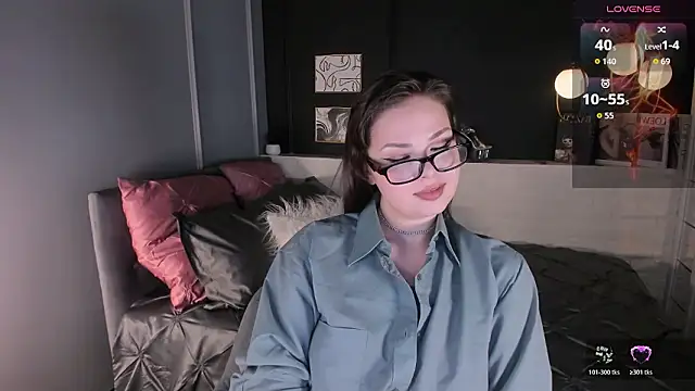 Maykinkya online show from March 21, 2026, 1:59 pm