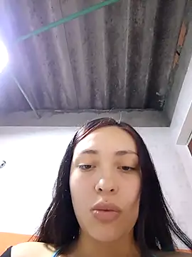 mia-brow online show from April 18, 2026, 12:13 am