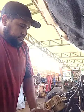 Snapshot of lu123456ch chatting on February 5, 2026, 1:07 pm lu123456ch online show from February 5, 2026, 1:07 pm