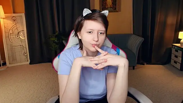 Snapshot of CarenSamele chatting on February 9, 2026, 10:24 am CarenSamele online show from February 9, 2026, 10:24 am