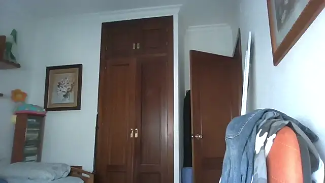 Snapshot of poliakovxx chatting on February 9, 2026, 2:48 pm poliakovxx online show from February 9, 2026, 2:48 pm