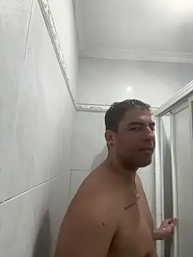 Snapshot of poliakovxx chatting on February 5, 2026, 9:49 am poliakovxx online show from February 5, 2026, 9:49 am