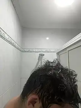 Snapshot of poliakovxx chatting on February 18, 2026, 8:11 am poliakovxx online show from February 18, 2026, 8:11 am