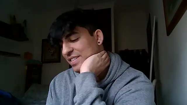 Snapshot of poliakovxx chatting on February 12, 2026, 2:50 pm poliakovxx online show from February 12, 2026, 2:50 pm