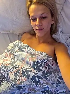 Couple-Kiwii-Orchidee-Boy online show from June 2, 2026, 5:07 am