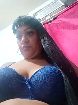 SabrinaColin online show from May 23, 2026, 5:17 am