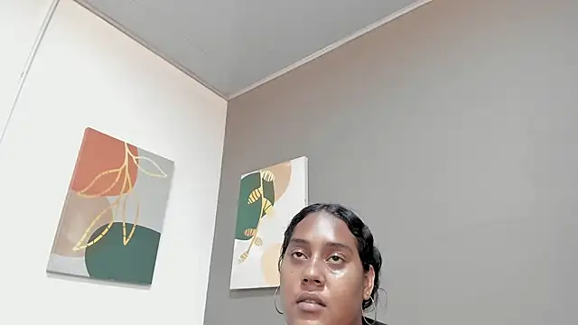 Nico Hillx online show from June 14, 2026, 8:10 pm