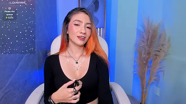 VioletSky1 online show from March 14, 2026, 4:51 am