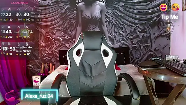 alexa volkovaa online show from February 9, 2026, 8:12 am