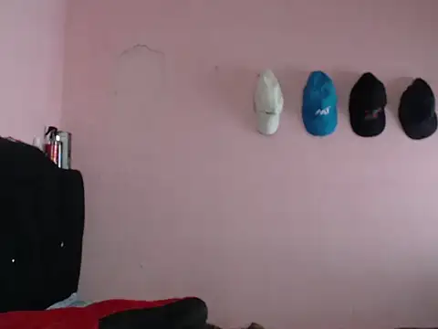 Snapshot of Cronos_Hot_8 chatting on February 14, 2026, 12:44 am Cronos Hot 8 online show from February 14, 2026, 12:44 am