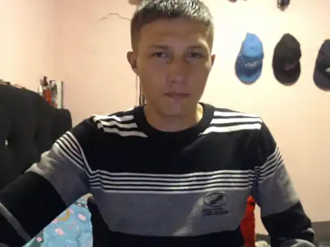 Snapshot of Cronos_Hot_8 chatting on February 8, 2026, 10:02 am Cronos Hot 8 online show from February 8, 2026, 10:02 am