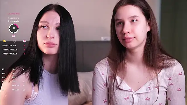 Snapshot of ZofiaSoshnik chatting on February 15, 2026, 7:51 am ZofiaSoshnik online show from February 15, 2026, 7:51 am