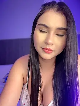 Snapshot of ArianaHilton_ chatting on July 1, 2026, 2:12 am ArianaHilton online show from July 1, 2026, 2:12 am
