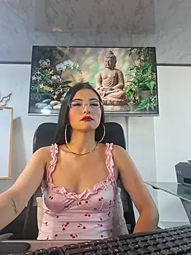 Jade connor online show from July 18, 2026, 7:44 pm