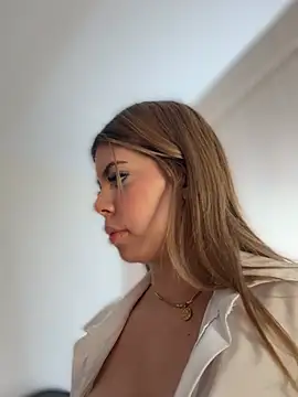 Snapshot of abyyhills chatting on February 12, 2026, 7:35 pm abyyhills online show from February 12, 2026, 7:35 pm