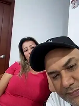 wessAndSandri online show from February 17, 2026, 8:06 pm