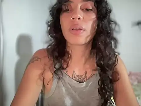 Snapshot of Antonia-bloom chatting on February 12, 2026, 3:39 am Antonia-bloom online show from February 12, 2026, 3:39 am