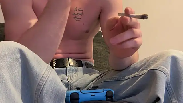 Lucas328706 online show from April 4, 2026, 7:42 pm