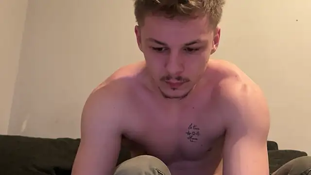 Snapshot of Lucas328706 chatting on February 13, 2026, 10:26 am Lucas328706 online show from February 13, 2026, 10:26 am