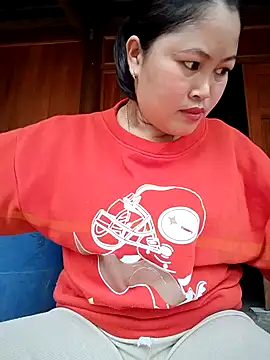 Mayly Sweet online show from February 20, 2026, 2:19 am