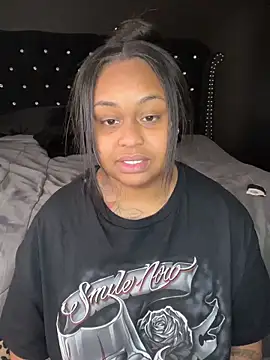 Snapshot of tipheragain chatting on February 25, 2026, 5:02 pm tipheragain online show from February 25, 2026, 5:02 pm