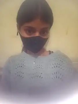 queen gairl online show from February 11, 2026, 2:50 pm