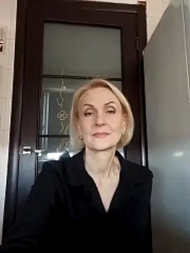 MichelleSolis online show from March 10, 2026, 10:08 am