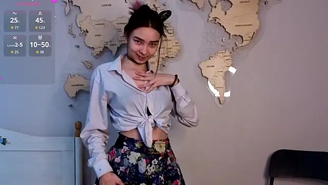 Snapshot of EddieChery chatting on April 5, 2026, 3:08 pm EddieChery online show from April 5, 2026, 3:08 pm