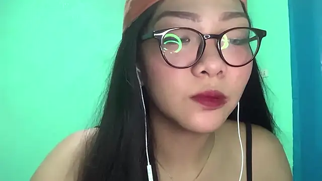 Snapshot of TerisaYellow chatting on February 8, 2026, 7:06 am TerisaYellow online show from February 8, 2026, 7:06 am