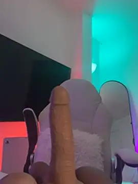 Just Lu online show from February 8, 2026, 4:05 pm