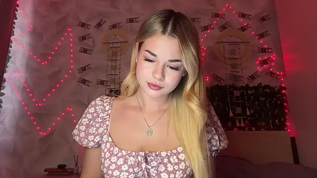 Karina vibe online show from April 16, 2026, 11:11 am