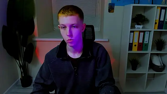 Snapshot of Dylan_Norton chatting on February 20, 2026, 10:28 am Dylan Norton online show from February 20, 2026, 10:28 am