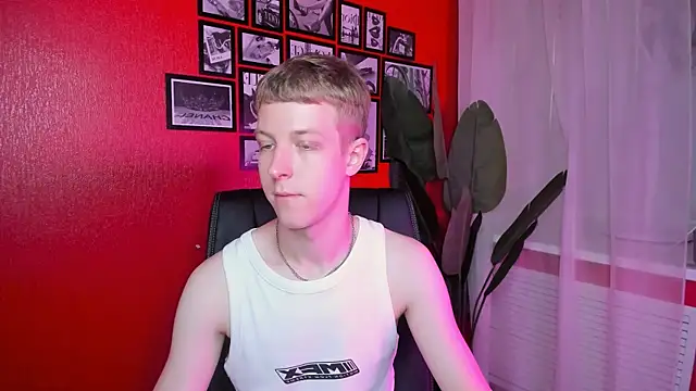 Dylan Norton online show from July 28, 2026, 11:17 am