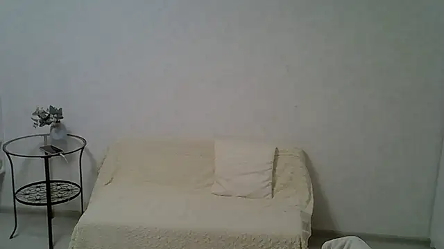 Opaldream online show from April 3, 2026, 6:58 pm