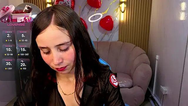 Ariana18 b online show from February 23, 2026, 1:01 pm